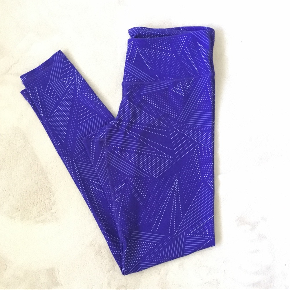 Athletic leggings